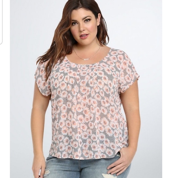 torrid Tops - Flowers in the Dot